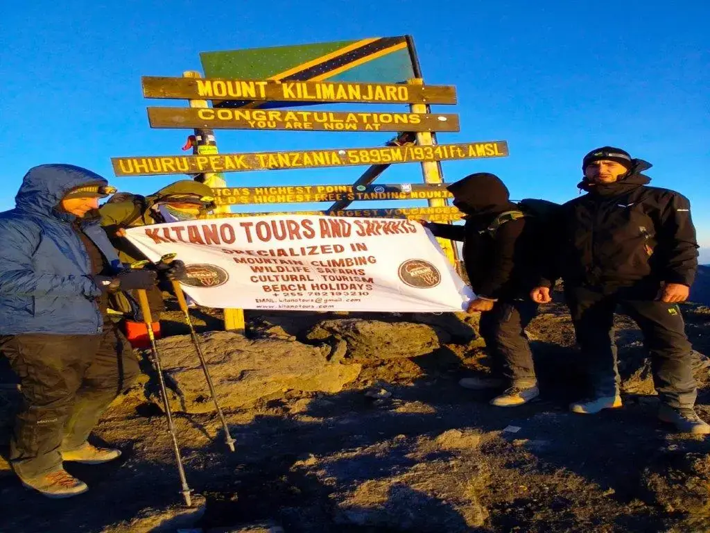 hiking kilimanjaro rains season april