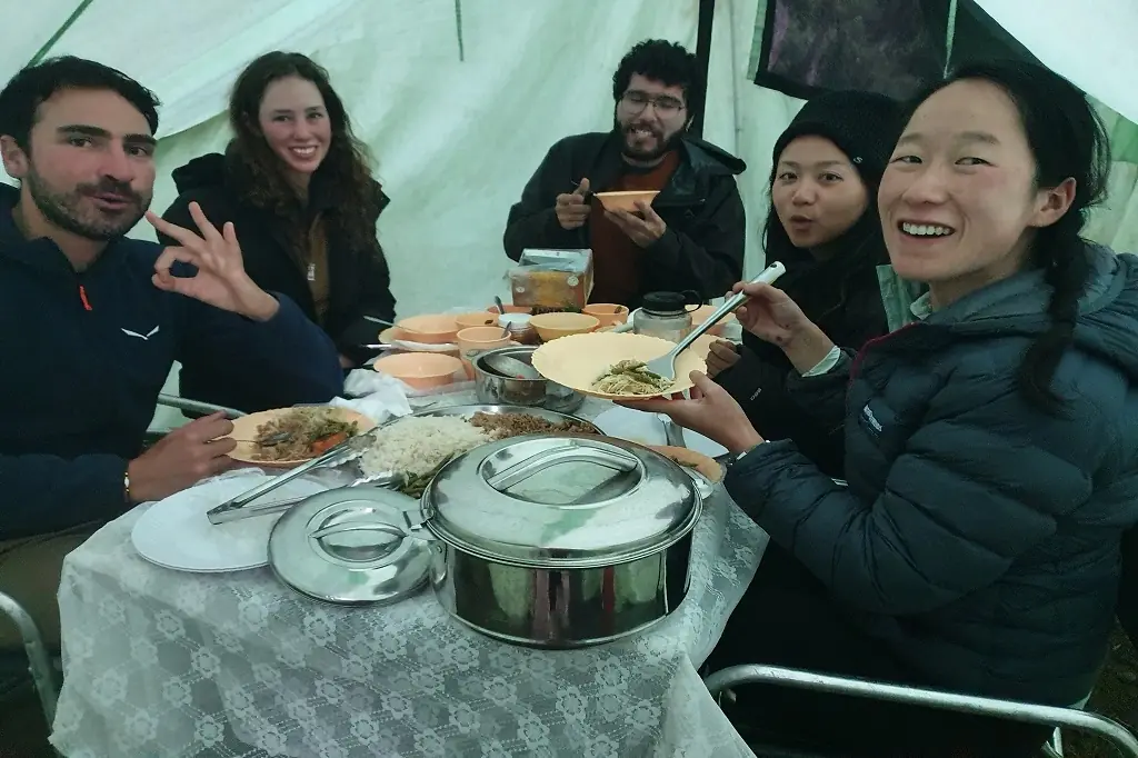 machame route joining groups 6 Days Machame Route Small Group Joining Climb tour